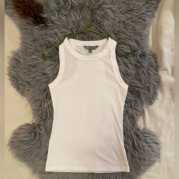 Title nine Tops - Title Nine Headlands Ribbed Tank Top - Small, White ☁️